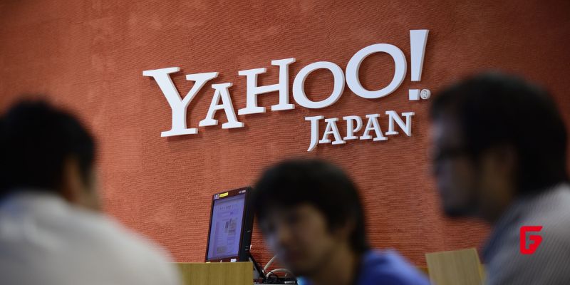 Yahoo Japan requires all 11,000 employees to use generative AI daily, aiming to double productivity and boost workplace efficiency by 2028.